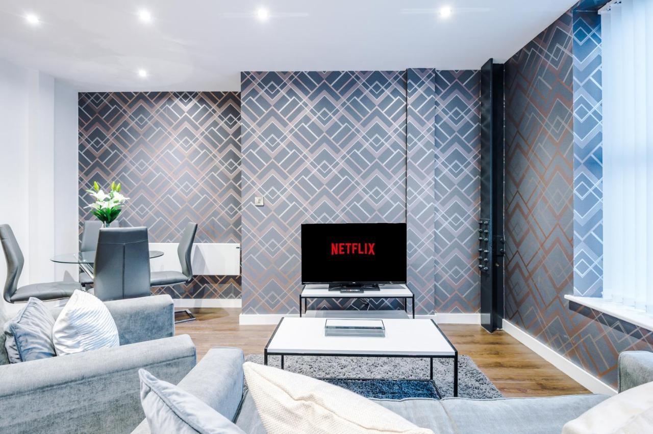 The Popworks 2 Bedroom Apartment - Mcr Dens Manchester Bagian luar foto