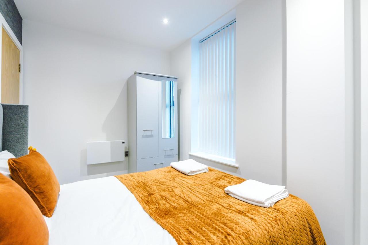 The Popworks 2 Bedroom Apartment - Mcr Dens Manchester Bagian luar foto
