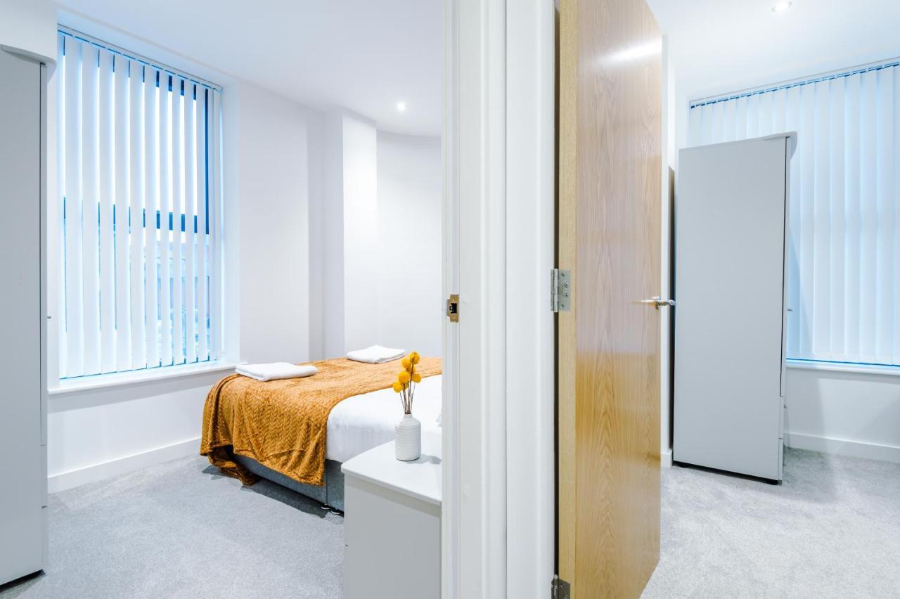 The Popworks 2 Bedroom Apartment - Mcr Dens Manchester Bagian luar foto