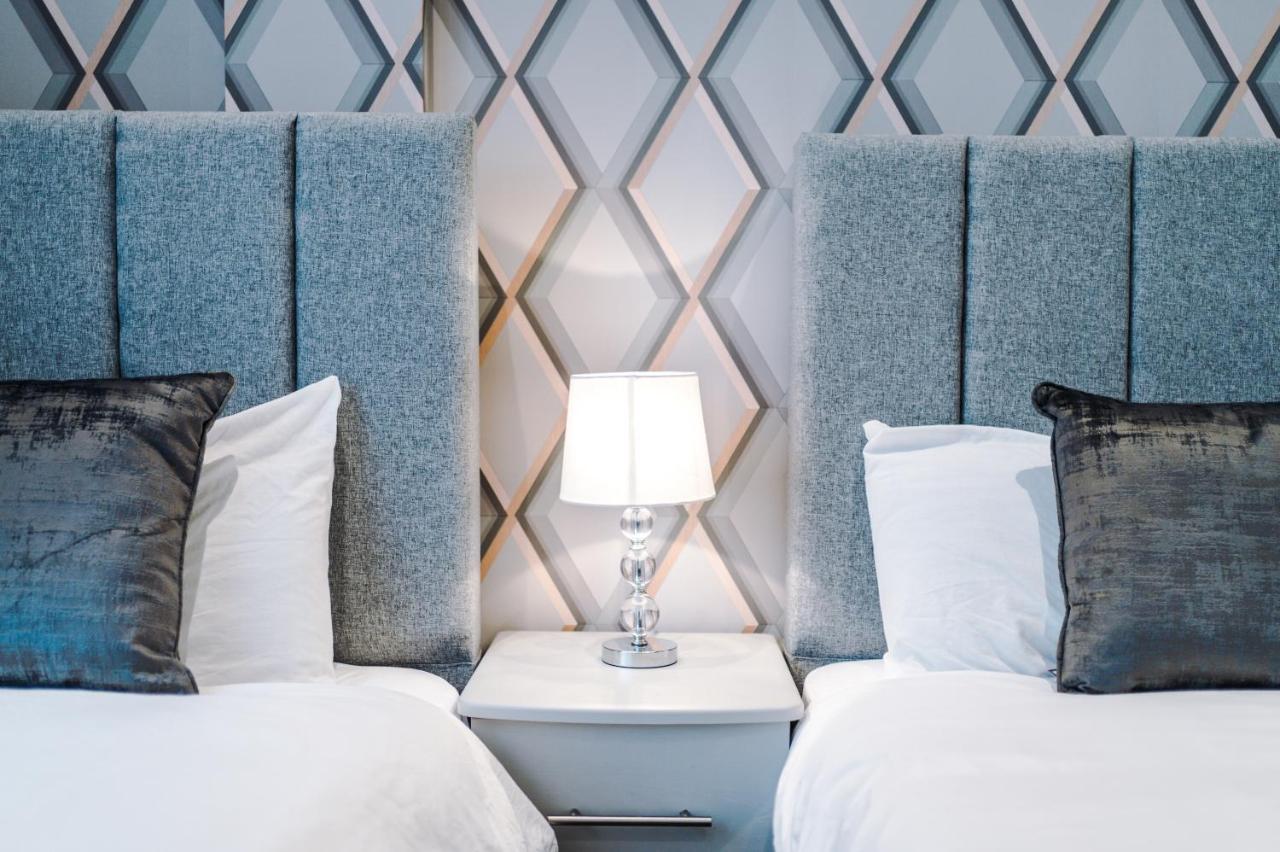 The Popworks 2 Bedroom Apartment - Mcr Dens Manchester Bagian luar foto